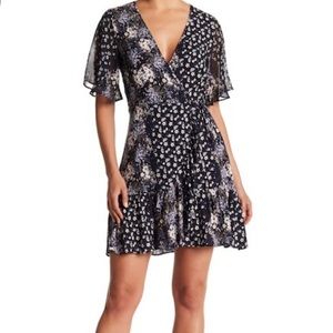 🆕 Bcbg Floral wrap dress